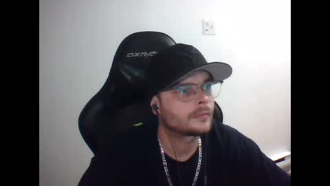 anarchyy1994 online show from March 20, 8:07 am