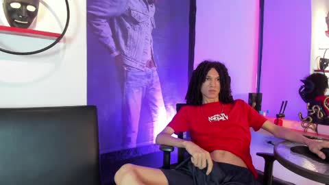 anddy_hugecock online show from May 26, 1:18 pm