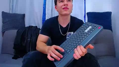 Andre Parker online show from October 18, 12:48 am