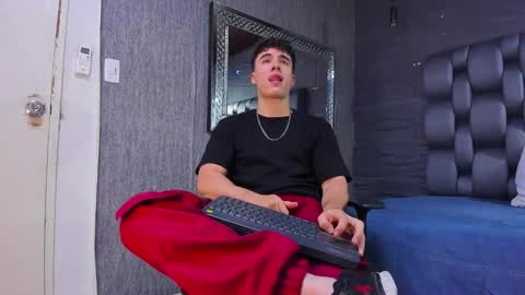 Andre Parker online show from January 25, 9:57 pm