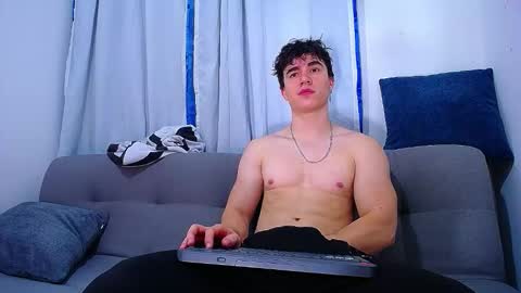 Andre Parker online show from September 16, 1:50 am