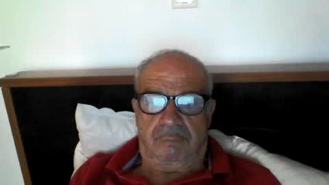 andreasspyridakis5 online show from July 18, 11:37 am