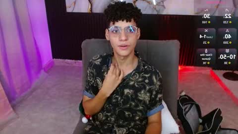 Andreh  online show from November 22, 1:05 am