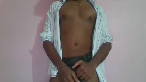 andres01_ online show from December 14, 1:29 pm