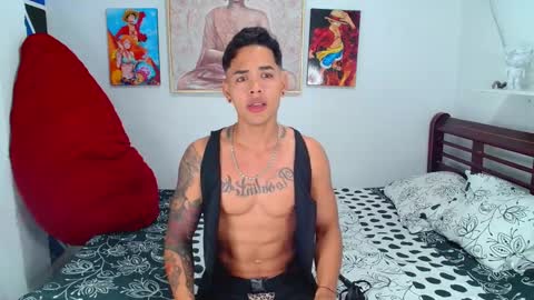 andres_santos777 online show from January 5, 8:11 am