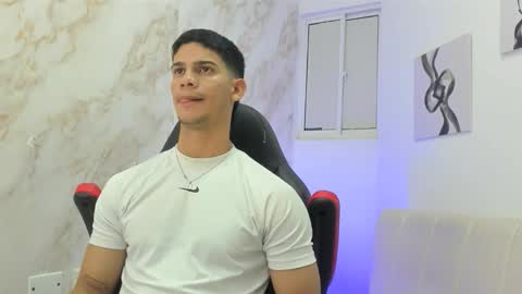 Snapshot of andres_stud777 chatting on September 21, 4:56 am ANDRES  online show from September 21, 4:56 am
