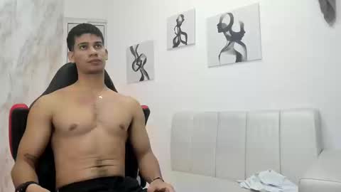 Snapshot of andres_stud777 chatting on September 17, 5:08 am ANDRES  online show from September 17, 5:08 am