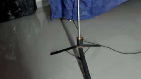 Andres online show from April 7, 8:47 am