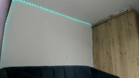 Andrew M. online show from April 9, 8:15 pm