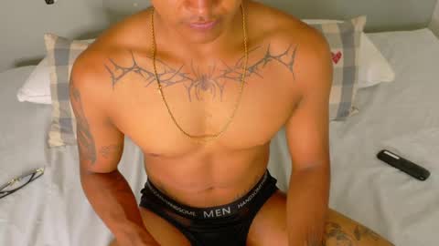 ANDREW KENNOXX online show from March 30, 7:37 pm