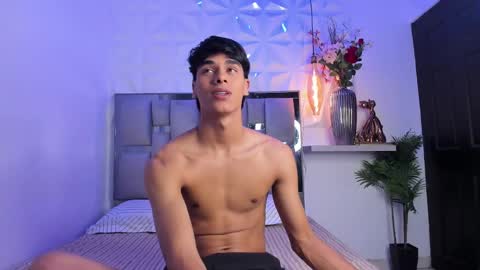 AndreWortix online show from March 7, 5:29 am