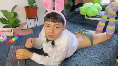 Andy online show from March 18, 3:04 pm