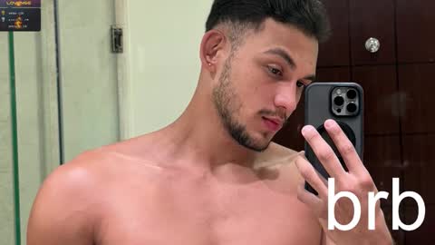 Snapshot of andy_weld chatting on October 19, 3:26 pm my onlyfans     online show from October 19, 3:26 pm