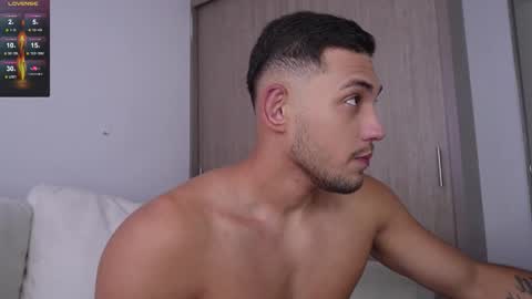 Snapshot of andy_weld chatting on October 24, 3:25 pm my onlyfans     online show from October 24, 3:25 pm