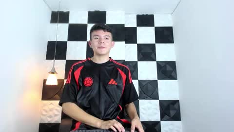 andyfame11 online show from November 17, 6:55 pm