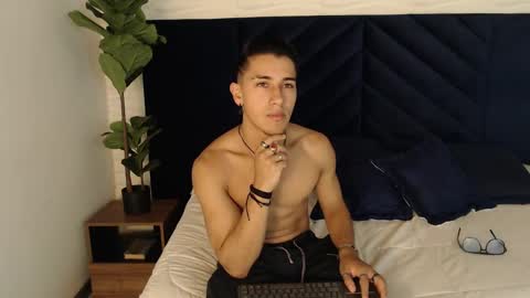 Snapshot of andyjoy_ chatting on December 23, 12:08 pm Andy Joy  online show from December 23, 12:08 pm