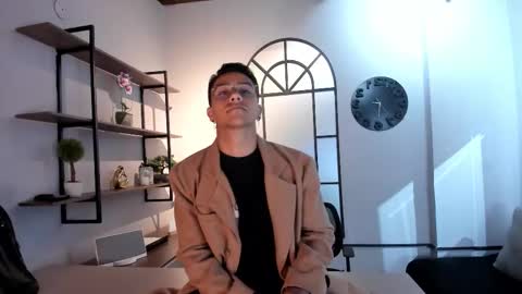 Snapshot of andyjoy_ chatting on September 28, 10:35 am Andy Joy  online show from September 28, 10:35 am