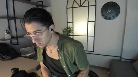 Andy Joy  online show from December 20, 12:01 pm