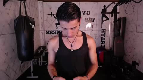 Snapshot of andyjoy_ chatting on December 14, 12:44 pm Andy Joy  online show from December 14, 12:44 pm