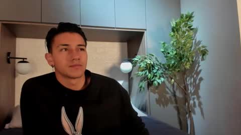 Snapshot of andyjoy_ chatting on September 11, 11:31 am Andy Joy  online show from September 11, 11:31 am