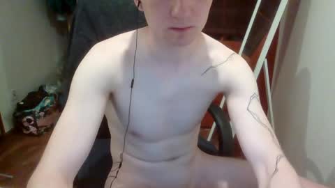 andyy_02 online show from June 2, 12:33 am