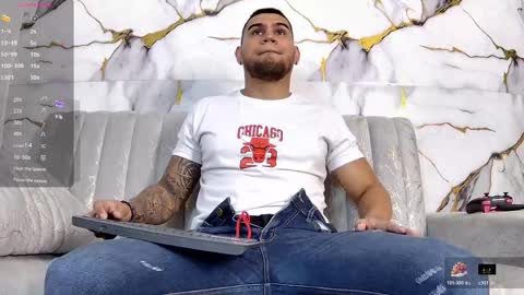 angel__tattoo online show from May 21, 1:34 am
