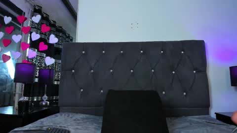 Angel Cuervo online show from February 24, 1:01 pm