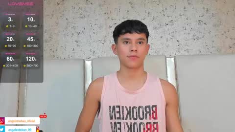 Snapshot of angel_esteban_fx chatting on February 16, 3:47 am ngel Esteban  online show from February 16, 3:47 am