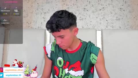 Snapshot of angel_esteban_fx chatting on December 29, 3:44 am ngel Esteban  online show from December 29, 3:44 am