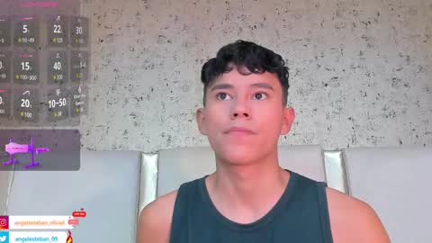 Snapshot of angel_esteban_fx chatting on March 12, 4:08 am ngel Esteban  online show from March 12, 4:08 am
