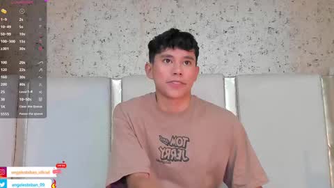 Snapshot of angel_esteban_fx chatting on February 18, 3:53 am ngel Esteban  online show from February 18, 3:53 am