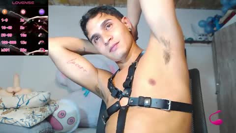 Angel online show from April 9, 9:54 pm