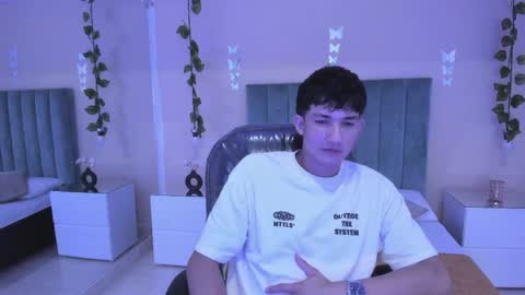 angel_of_sinn online show from April 9, 5:38 am