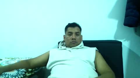 angeldavid90 online show from May 16, 4:54 am