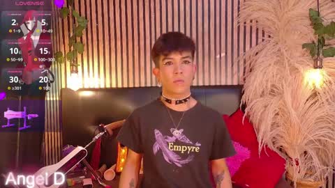 Angel dust online show from April 2, 3:04 am