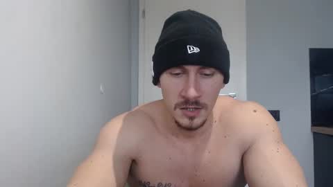 Snapshot of angelofit chatting on February 16, 12:21 pm  ------- SEX SHOW WITH GUYS AND GIRLS  MUSCLE SHOW online show from February 16, 12:21 pm
