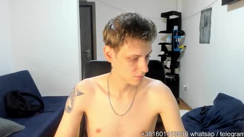 Snapshot of annonimsick chatting on September 27, 7:34 pm    online show from September 27, 7:34 pm