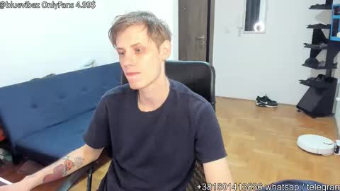 Snapshot of annonimsick chatting on October 4, 7:51 pm    online show from October 4, 7:51 pm