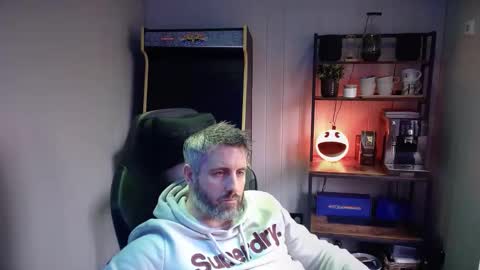 anonymousblokeuk online show from January 28, 1:38 pm