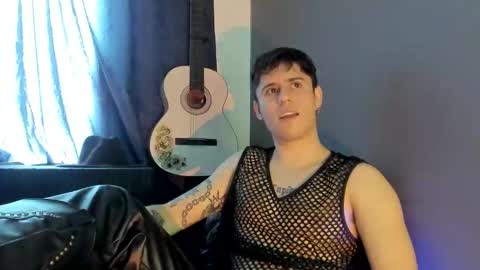 antonnello_ online show from November 20, 3:11 pm