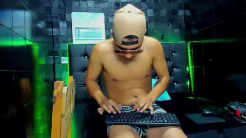 Antonycress online show from November 17, 12:30 pm