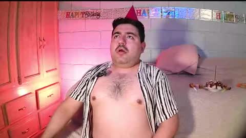 AnuarFox online show from December 2, 7:11 am