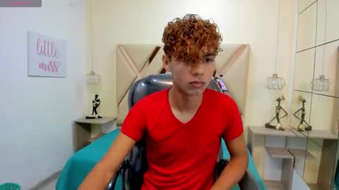 anyelotwink online show from January 13, 1:15 pm