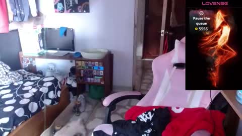 Andres online show from March 13, 6:47 pm