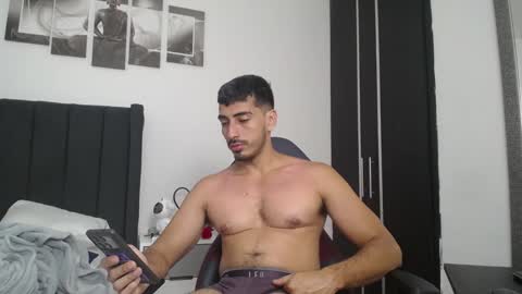 ARES online show from February 3, 12:25 pm