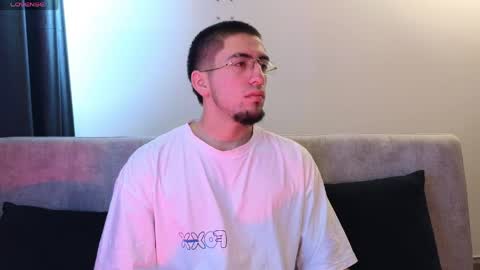 Mateo online show from March 26, 1:48 pm