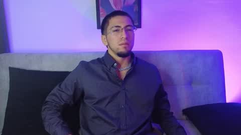 Mateo online show from March 17, 4:09 pm