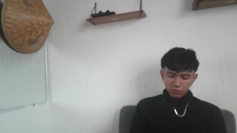 Snapshot of aress_1 chatting on October 25, 1:02 pm Ares online show from October 25, 1:02 pm