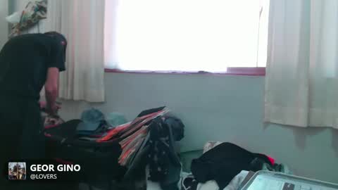 Snapshot of armaduradeacero chatting on November 1, 3:05 pm armaduradeacero online show from November 1, 3:05 pm