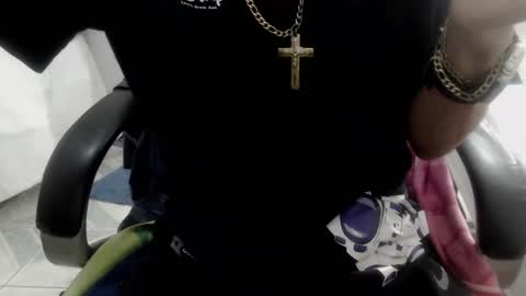 Snapshot of armaduradeacero chatting on February 7, 9:16 am armaduradeacero online show from February 7, 9:16 am